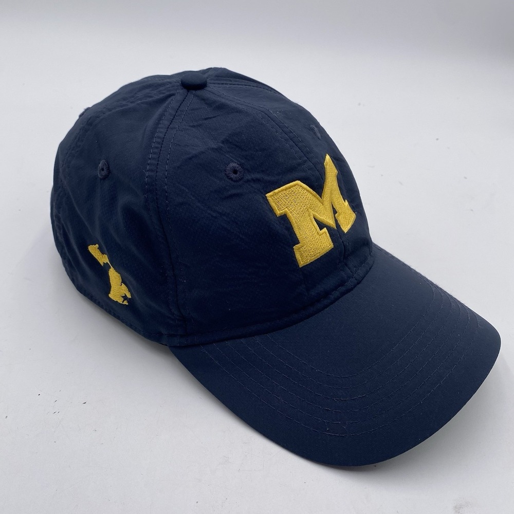 Michigan Wolverines Drifit Strapback‎ Adjustable Blue Cleaned VGC Ahead Golf